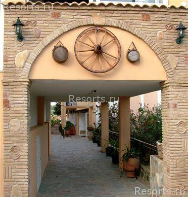 Mavrikos Hotel 37